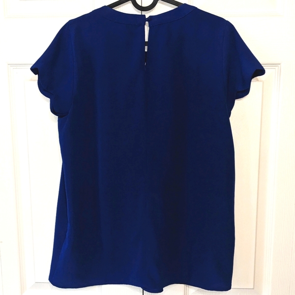 Blue Short Sleeve Blouse Oversized Size Small - Picture 4 of 5